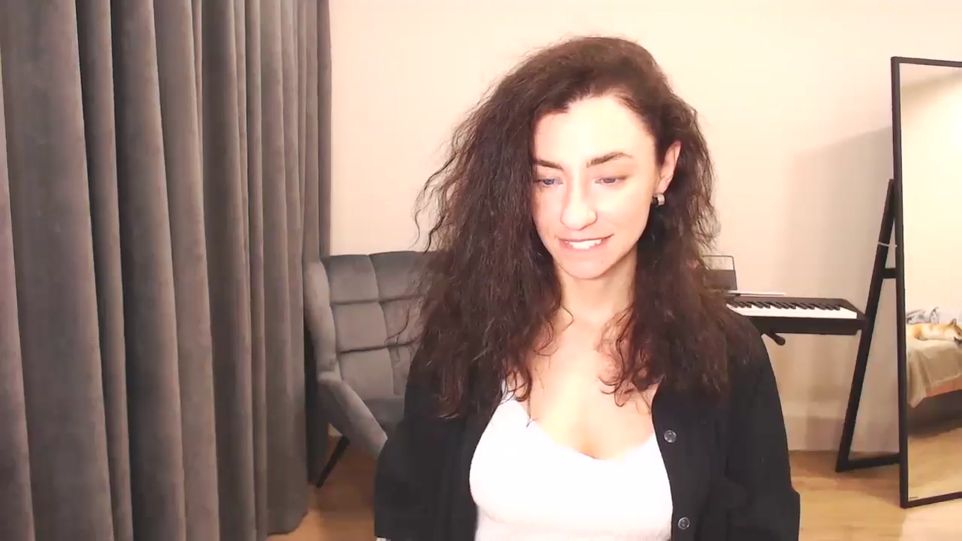 Gallery image thumbnail from Millla_Mi's myfreecams stream on, 02/09/2025, 18:05 image 18 of 20