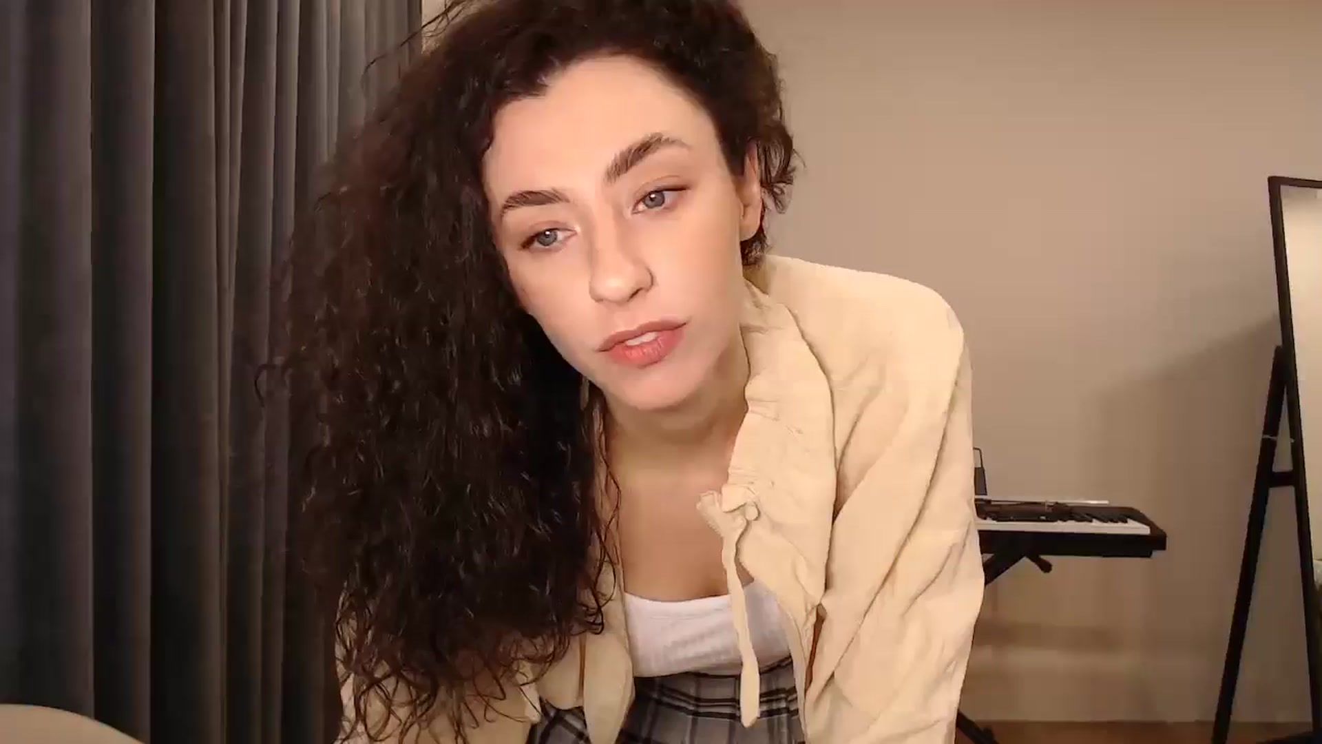 Gallery image thumbnail from Millla_Mi's myfreecams stream on, 02/22/2025, 11:36 image 17 of 20