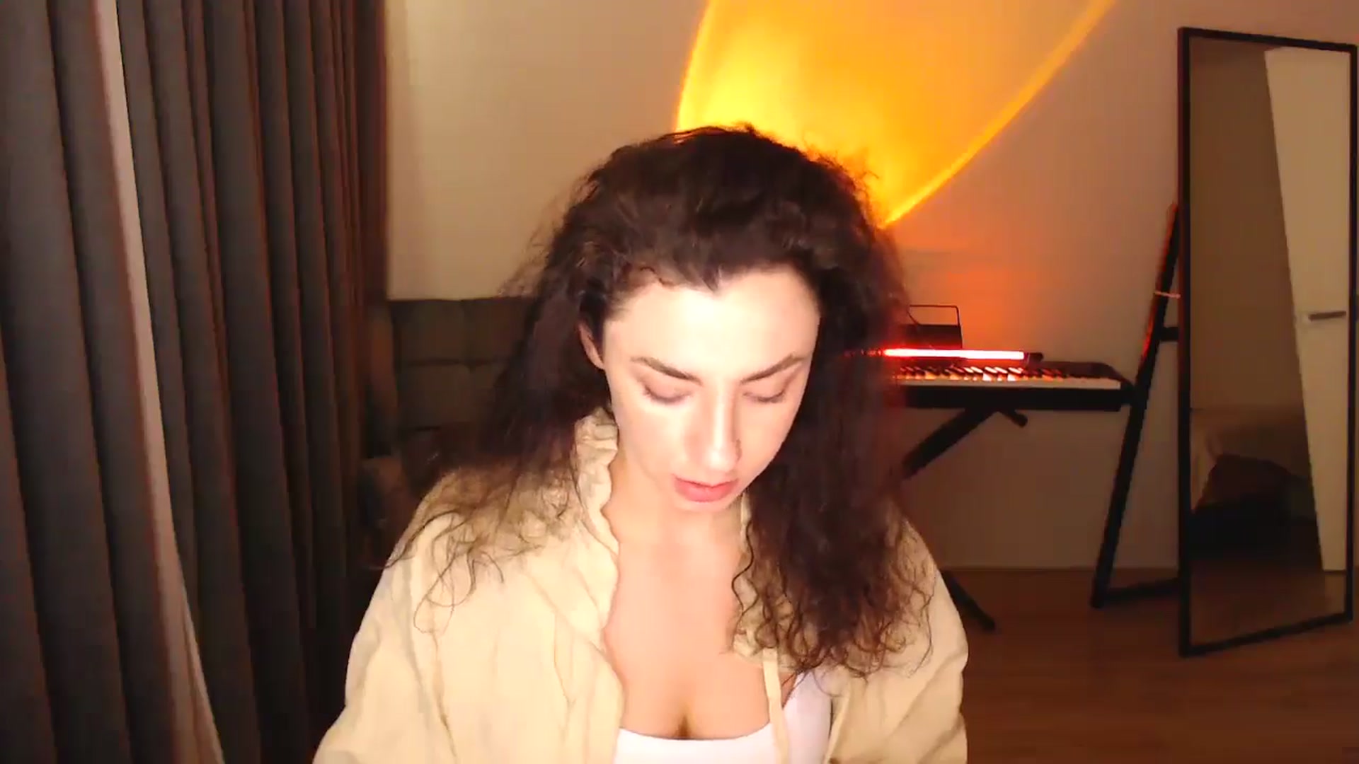 Gallery image thumbnail from Millla_Mi's myfreecams stream on, 03/09/2025, 21:38 image 3 of 20