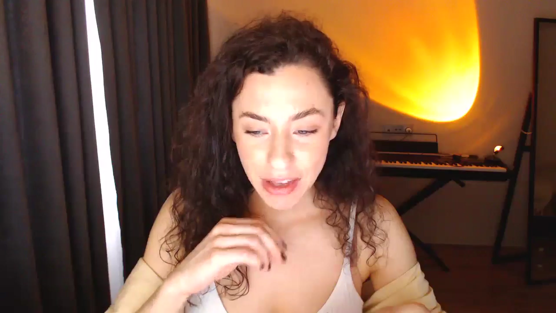Gallery image thumbnail from Millla_Mi's myfreecams stream on, 03/12/2025, 10:07 image 7 of 20