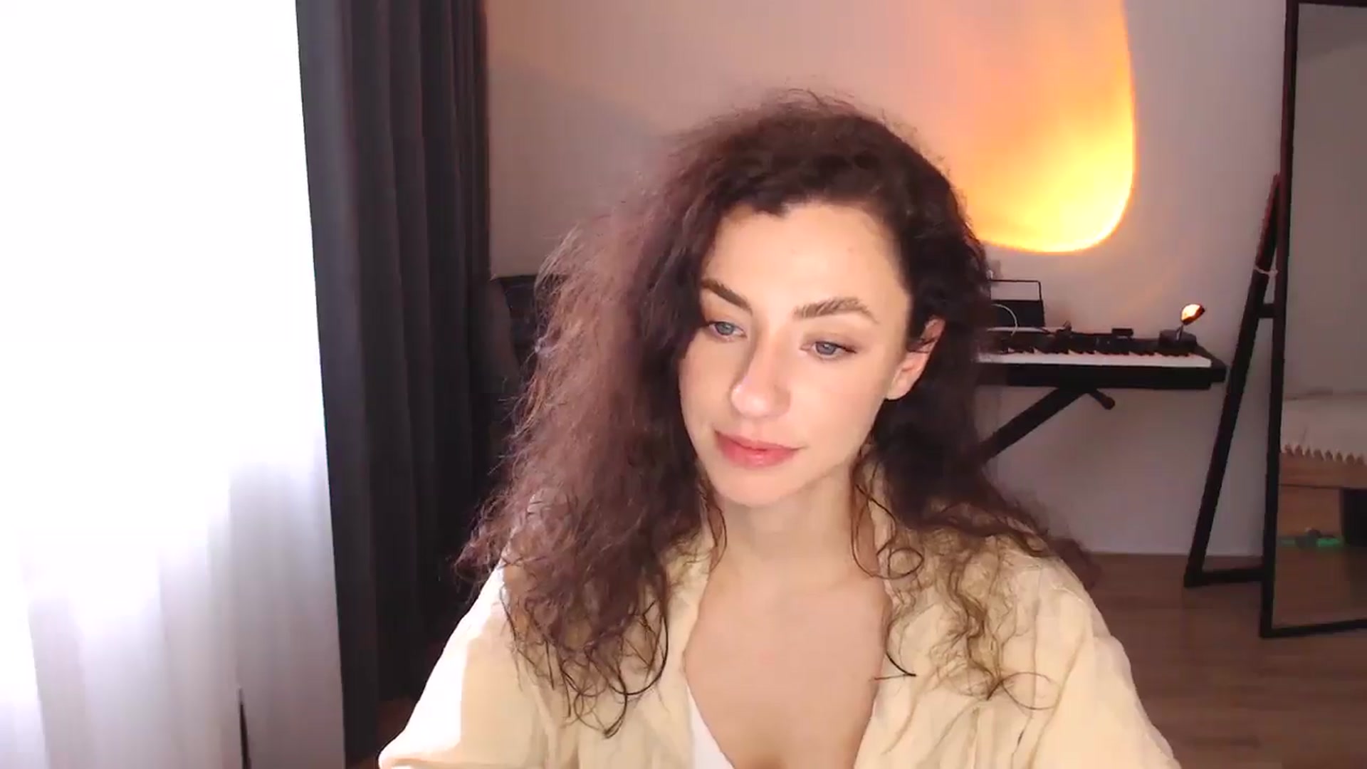 Gallery image thumbnail from Millla_Mi's myfreecams stream on, 03/15/2025, 15:10 image 6 of 20