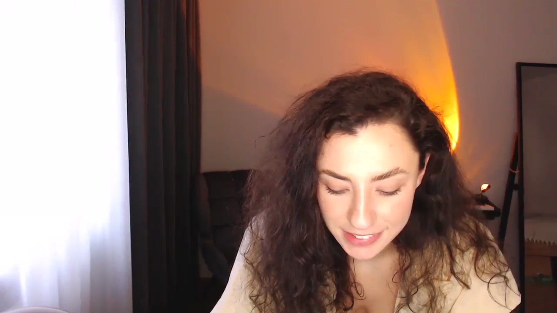 Gallery image thumbnail from Millla_Mi's myfreecams stream on, 03/15/2025, 15:10 image 12 of 20