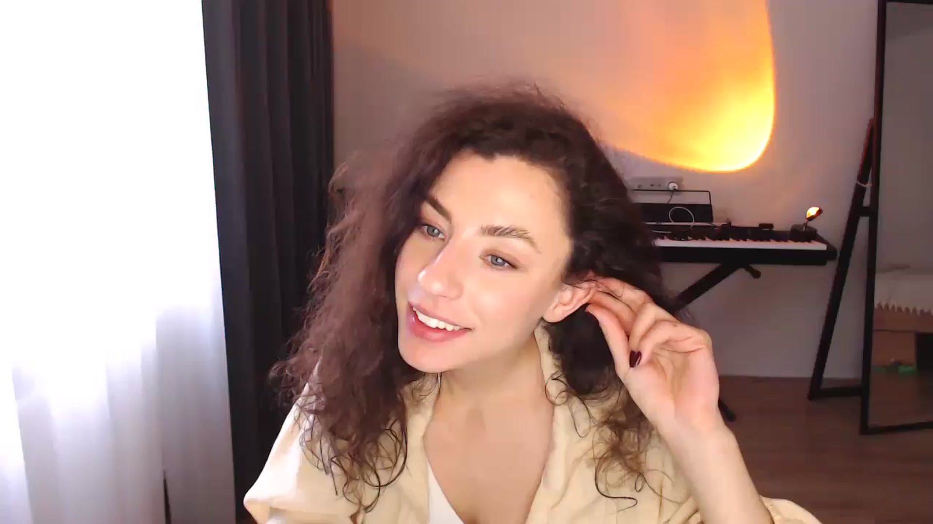 Gallery image thumbnail from Millla_Mi's myfreecams stream on, 03/15/2025, 15:10 image 8 of 20