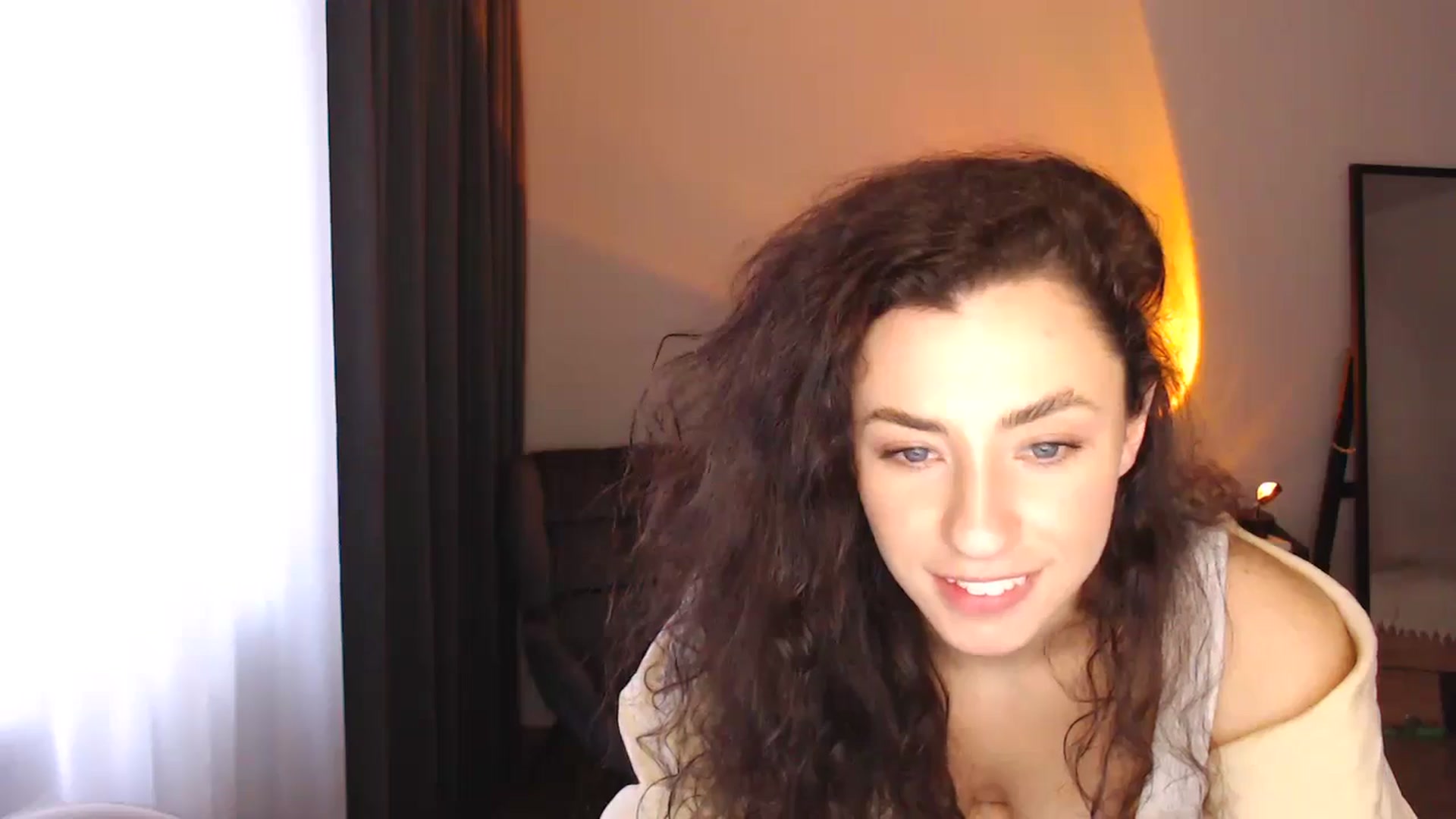 Gallery image thumbnail from Millla_Mi's myfreecams stream on, 03/15/2025, 15:10 image 15 of 20