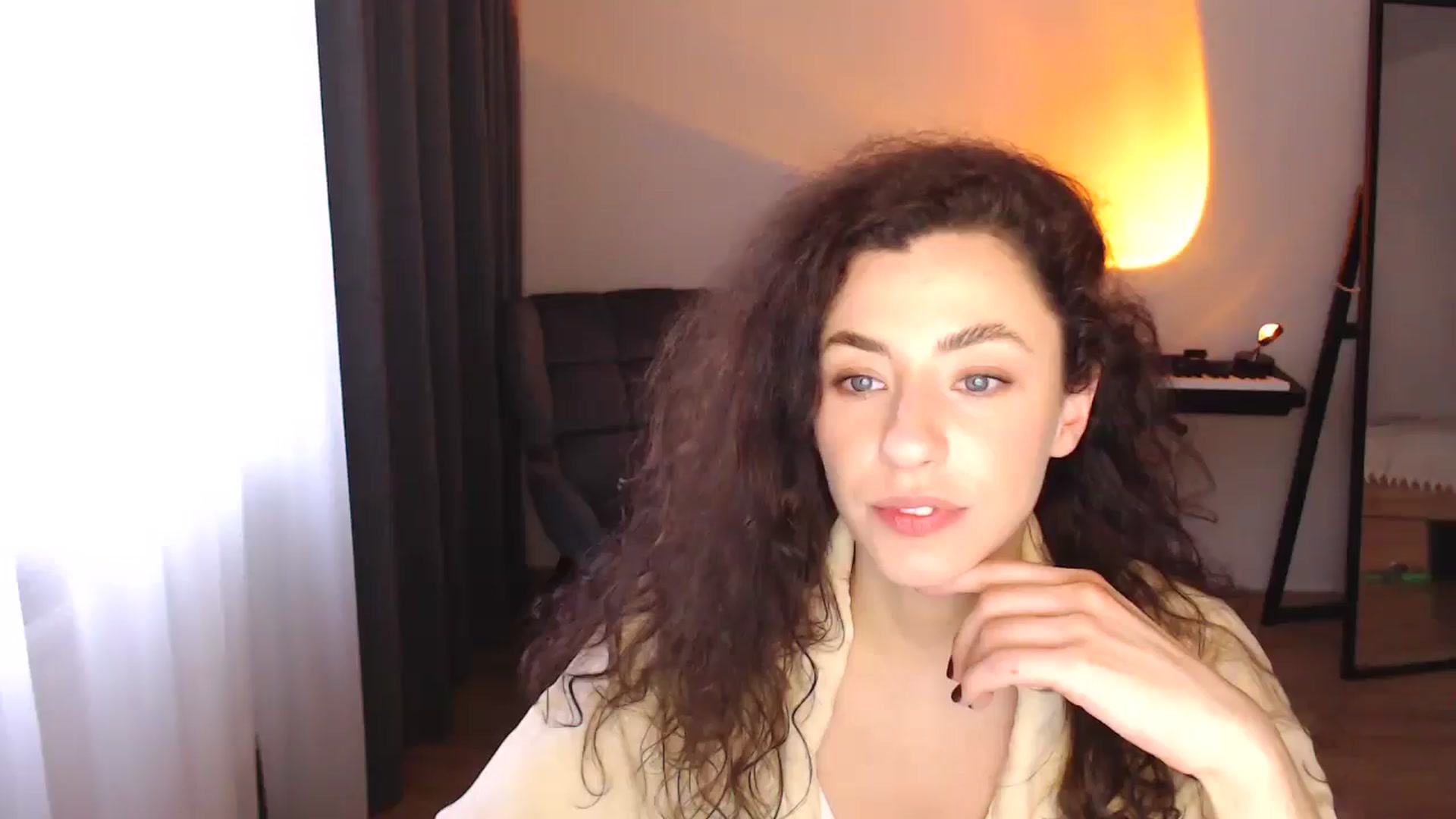 Gallery image thumbnail from Millla_Mi's myfreecams stream on, 03/15/2025, 15:10 image 10 of 20