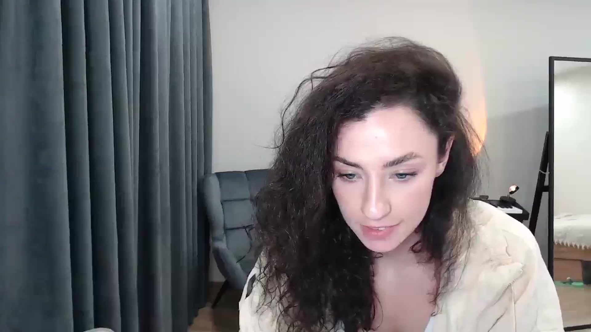 Gallery image thumbnail from Millla_Mi's myfreecams stream on, 03/15/2025, 17:13 image 11 of 20