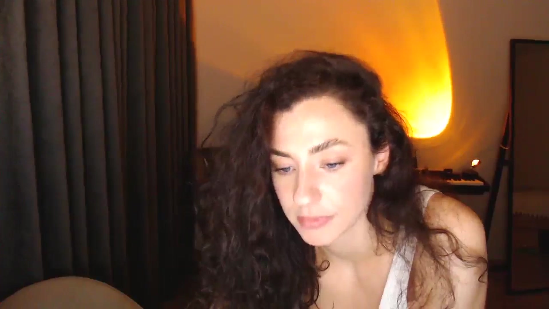 Gallery image thumbnail from Millla_Mi's myfreecams stream on, 03/15/2025, 18:40 image 14 of 20