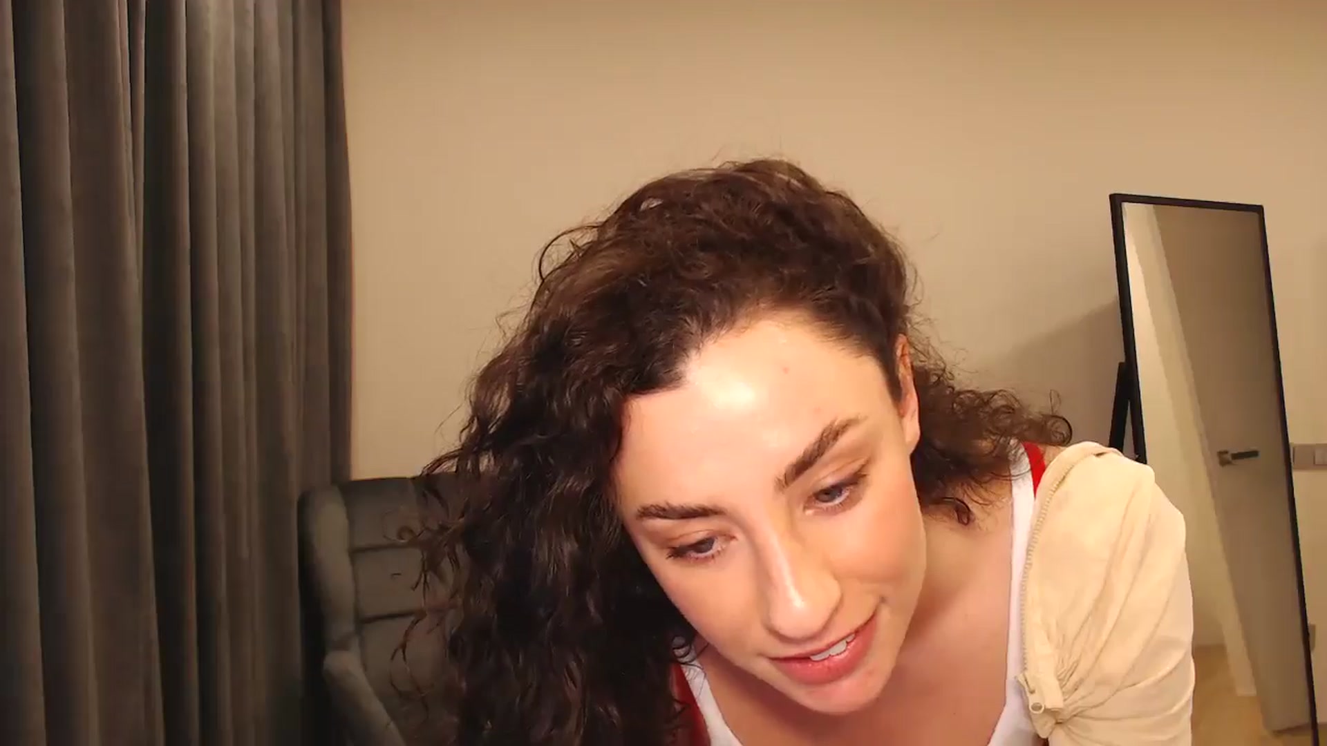Gallery image thumbnail from Millla_Mi's myfreecams stream on, 03/30/2025, 19:33 image 10 of 20