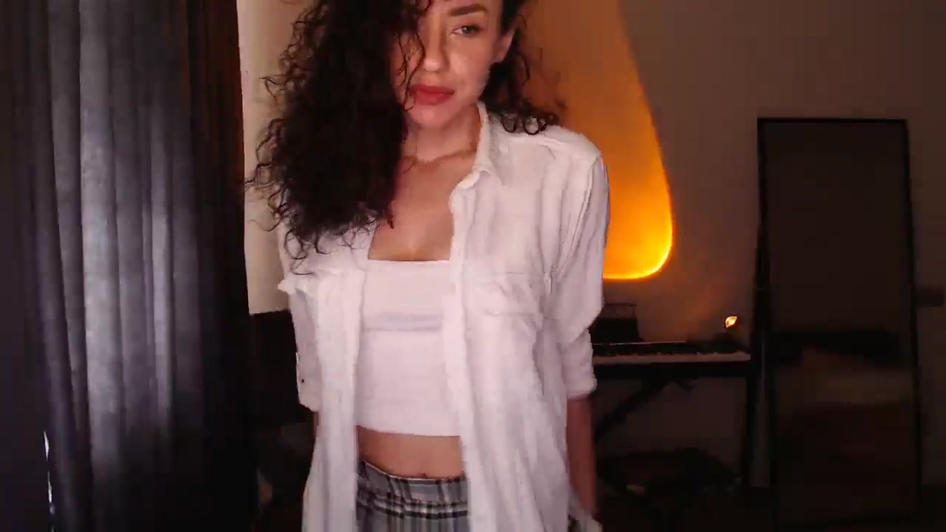 Gallery image thumbnail from Millla_Mi's myfreecams stream on, 04/19/2025, 10:49 image 5 of 20