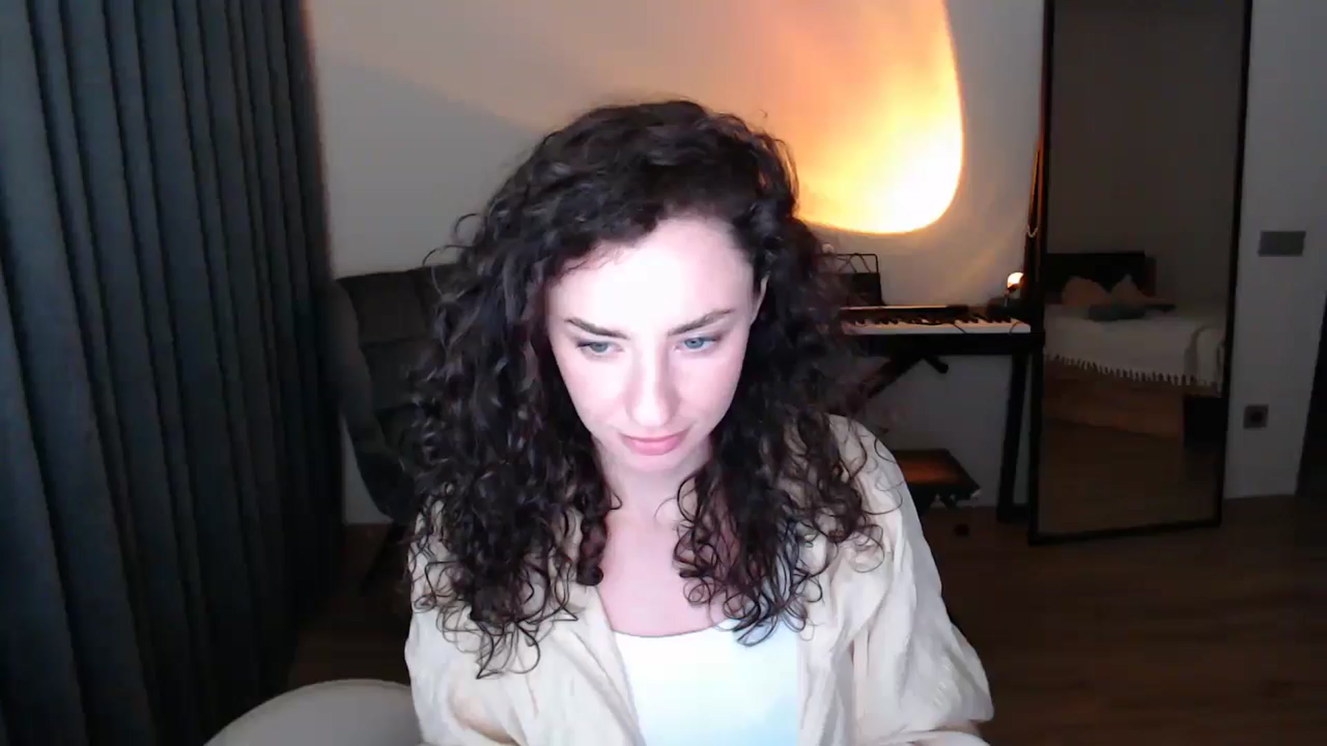 Gallery image thumbnail from Millla_Mi's myfreecams stream on, 04/20/2025, 22:19 image 19 of 20