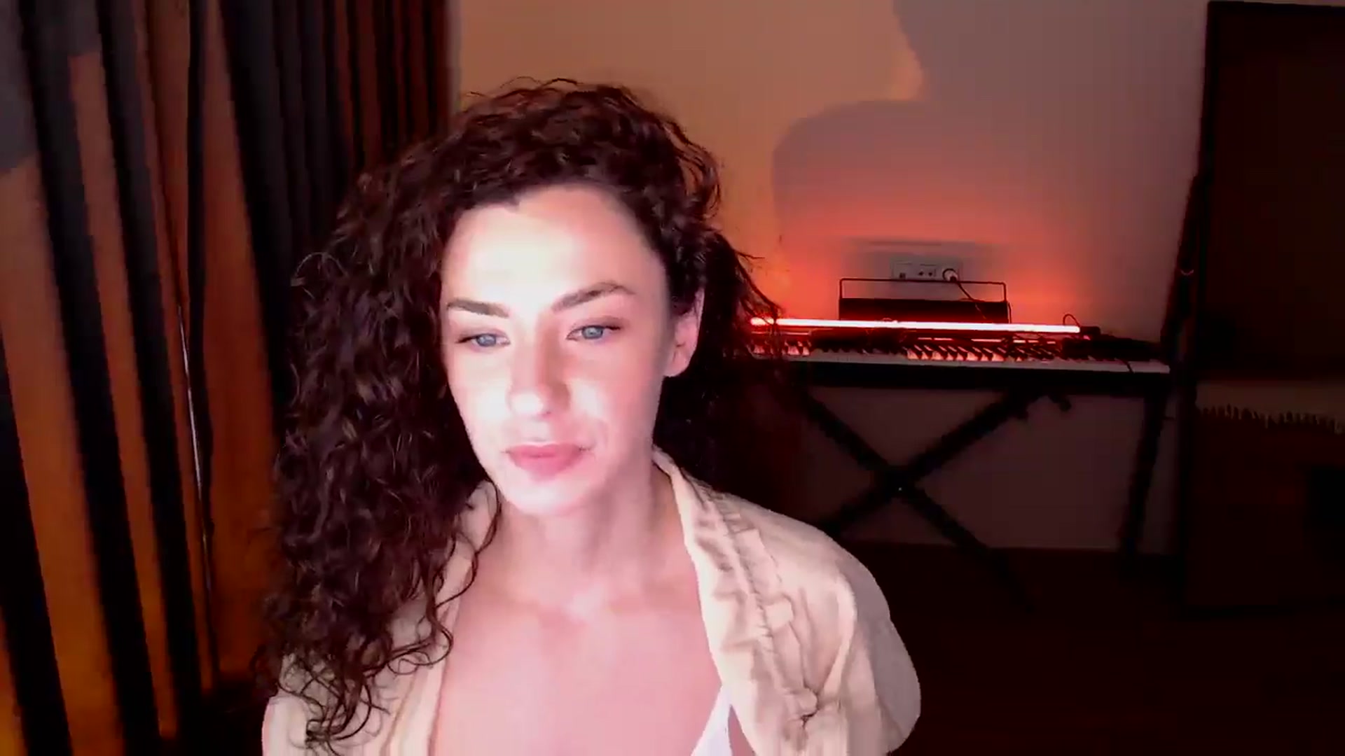 Gallery image thumbnail from Millla_Mi's myfreecams stream on, 05/17/2025, 15:50 image 11 of 20