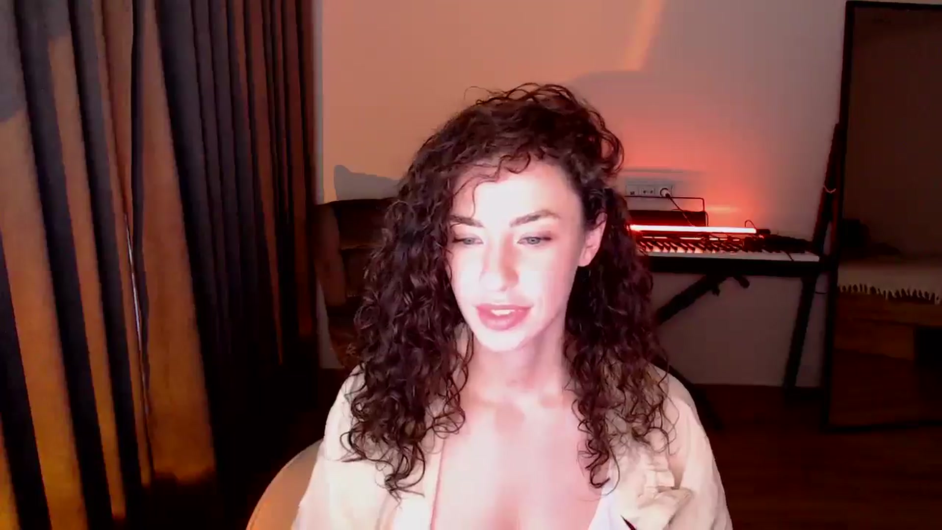 Gallery image thumbnail from Millla_Mi's myfreecams stream on, 05/17/2025, 15:50 image 18 of 20
