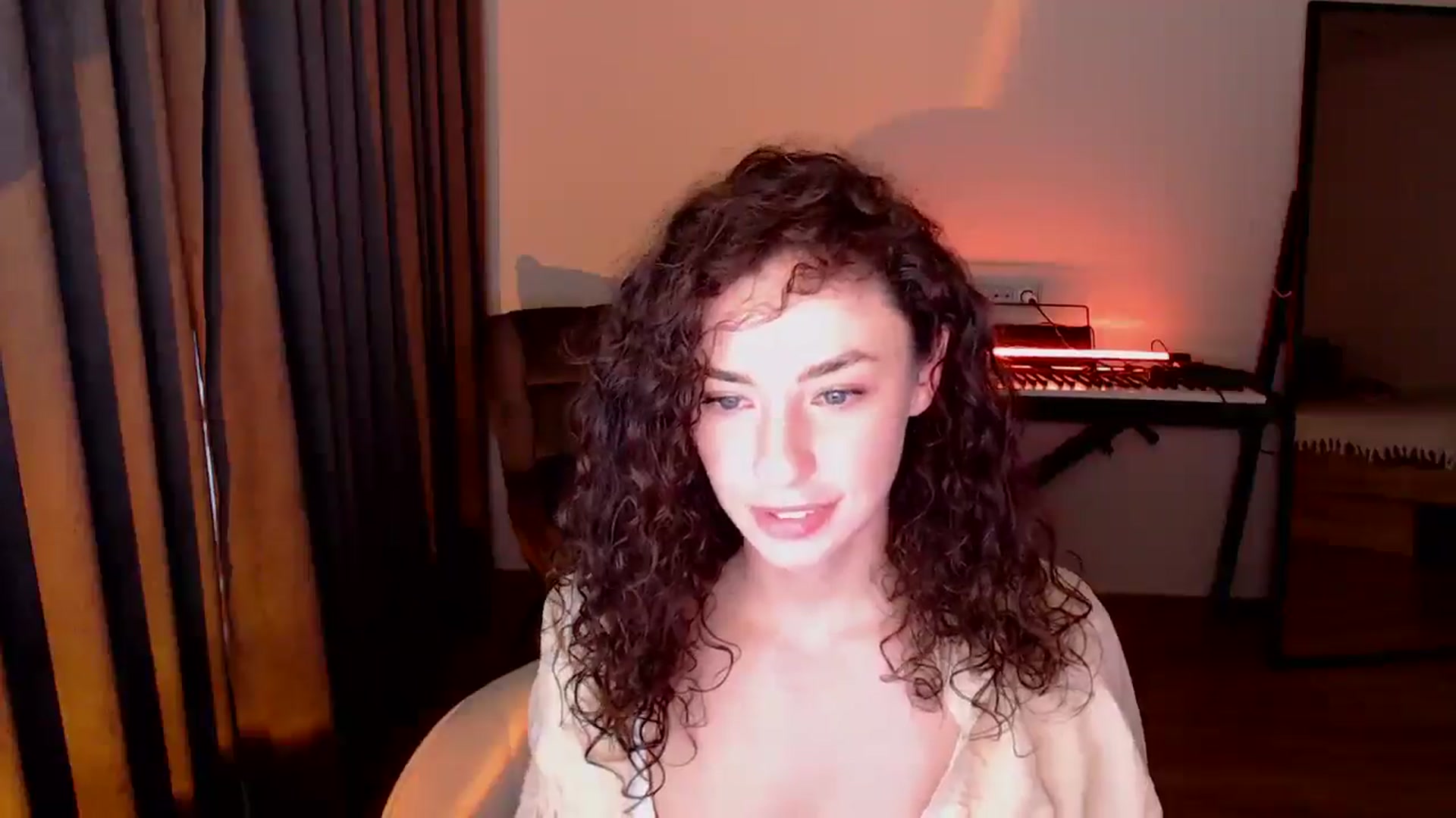 Gallery image thumbnail from Millla_Mi's myfreecams stream on, 05/17/2025, 15:50 image 5 of 20