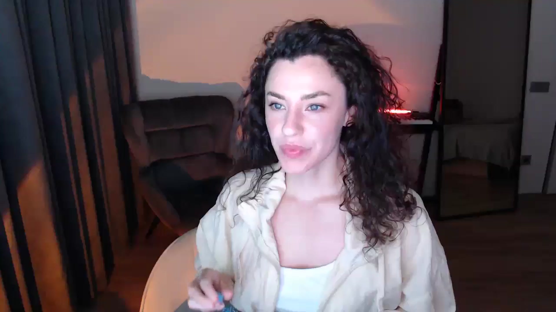 Gallery image thumbnail from Millla_Mi's myfreecams stream on, 05/18/2025, 18:17 image 18 of 20