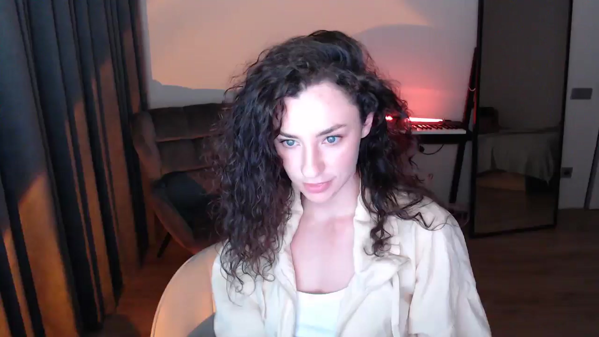 Gallery image thumbnail from Millla_Mi's myfreecams stream on, 05/18/2025, 18:17 image 20 of 20