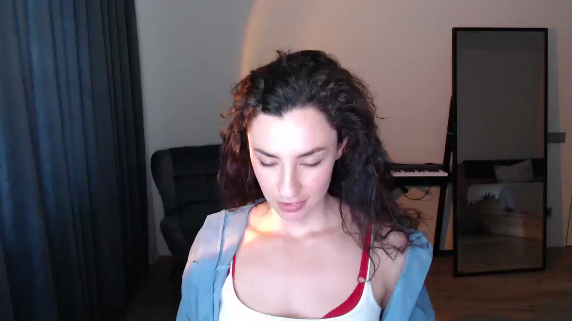 Gallery image thumbnail from Millla_Mi's myfreecams stream on, 05/25/2025, 14:37 image 20 of 20