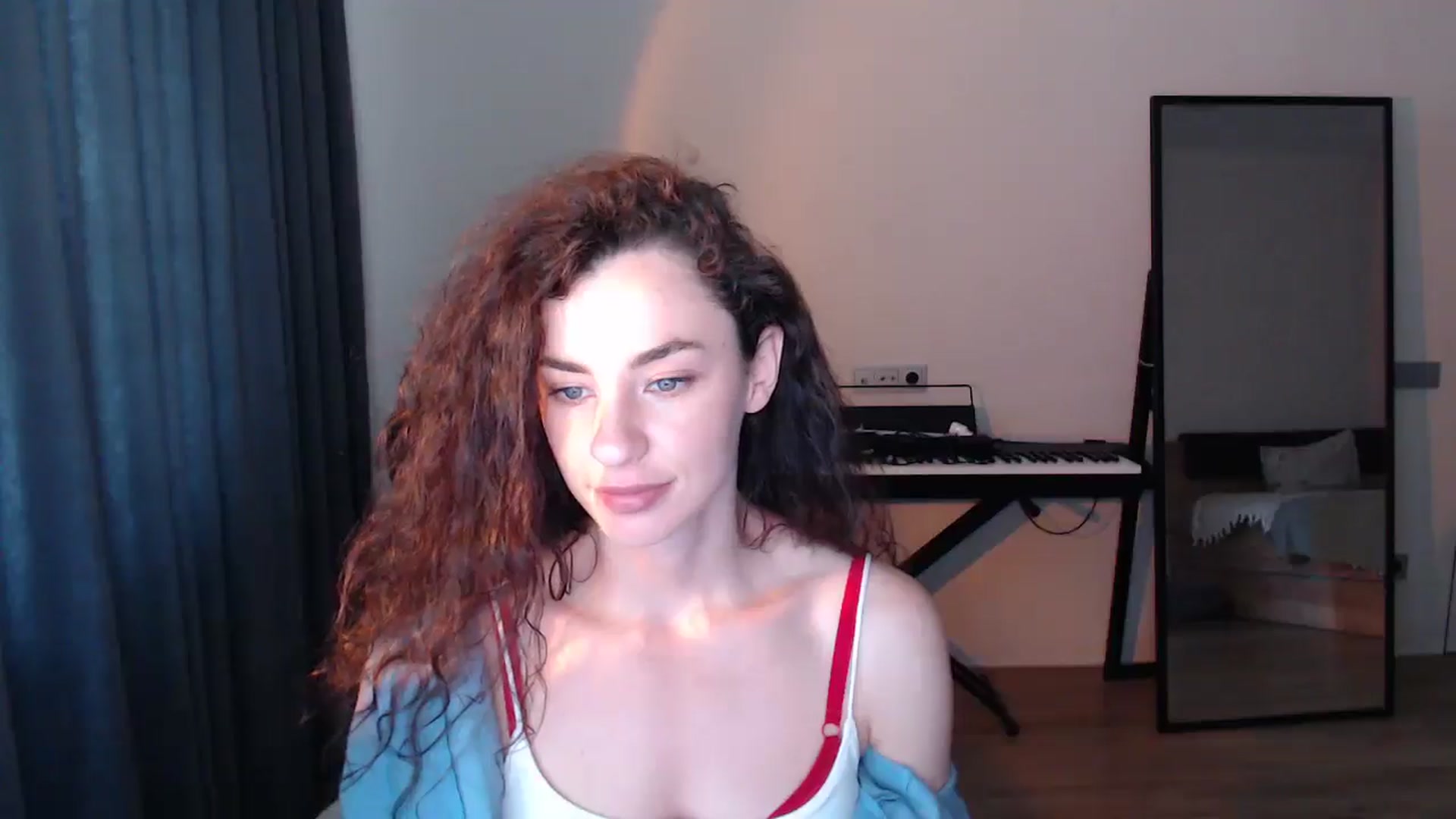 Gallery image thumbnail from Millla_Mi's myfreecams stream on, 05/25/2025, 14:37 image 10 of 20