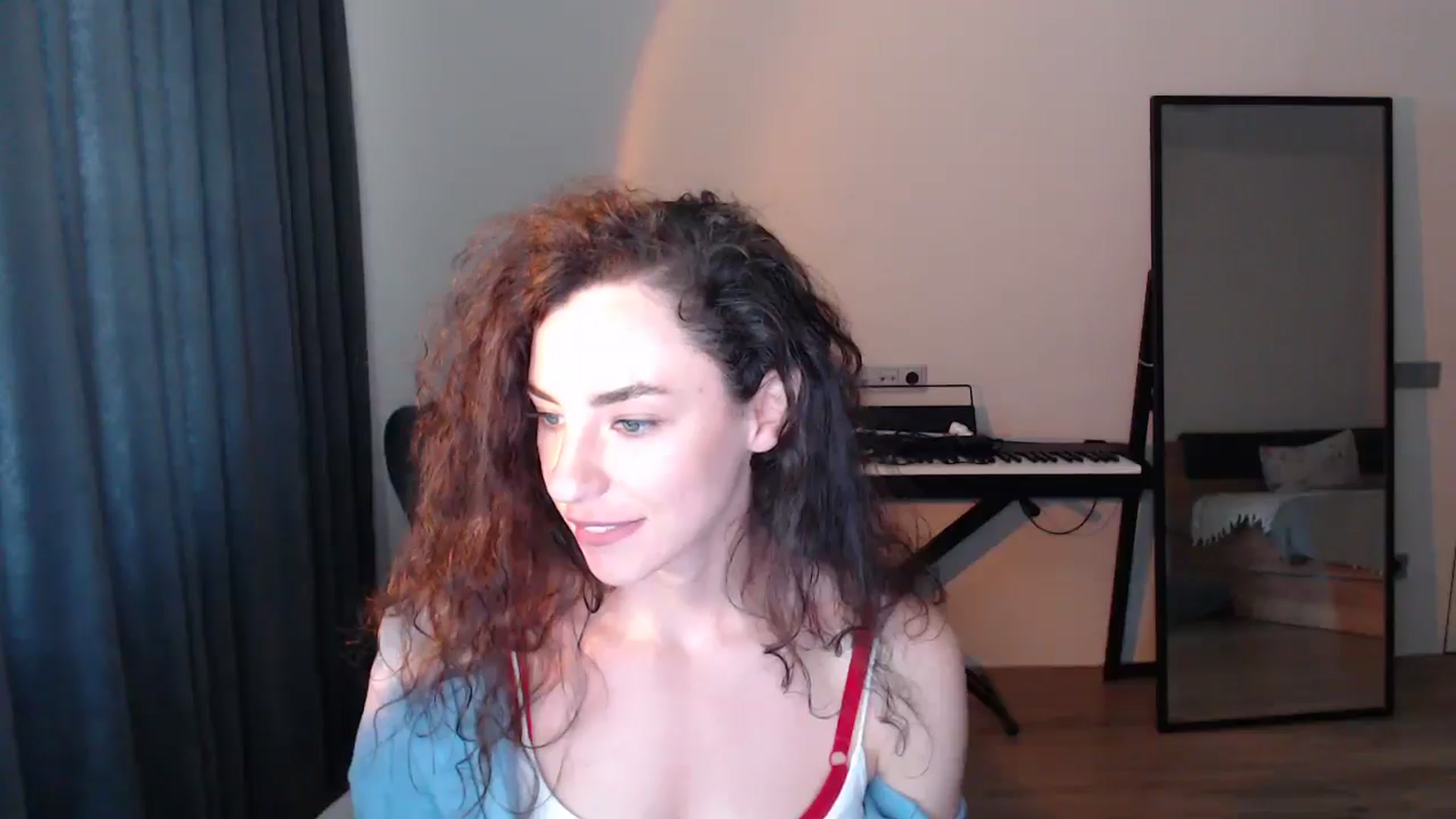 Gallery image thumbnail from Millla_Mi's myfreecams stream on, 05/25/2025, 14:37 image 11 of 20