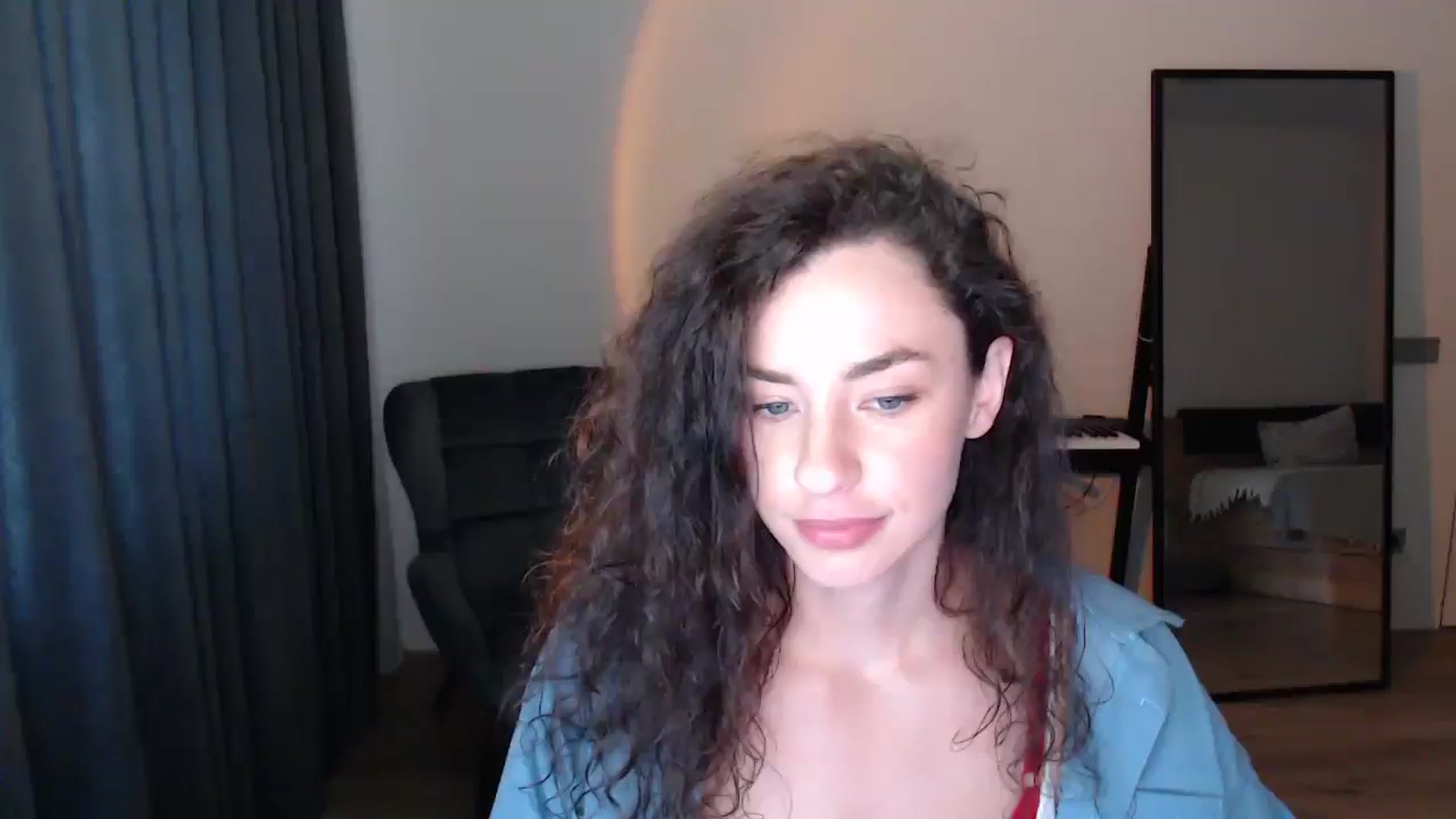 Gallery image thumbnail from Millla_Mi's myfreecams stream on, 05/25/2025, 14:37 image 19 of 20