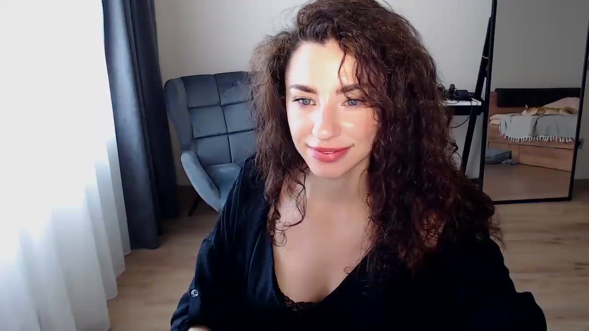 Gallery image thumbnail from Millla_Mi's myfreecams stream on, 06/03/2025, 06:55 image 6 of 20