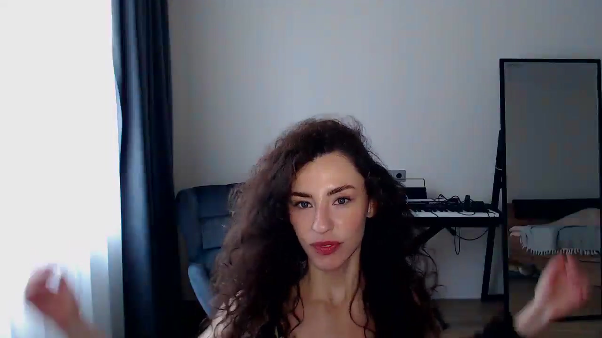 Gallery image thumbnail from Millla_Mi's myfreecams stream on, 06/03/2025, 06:55 image 12 of 20
