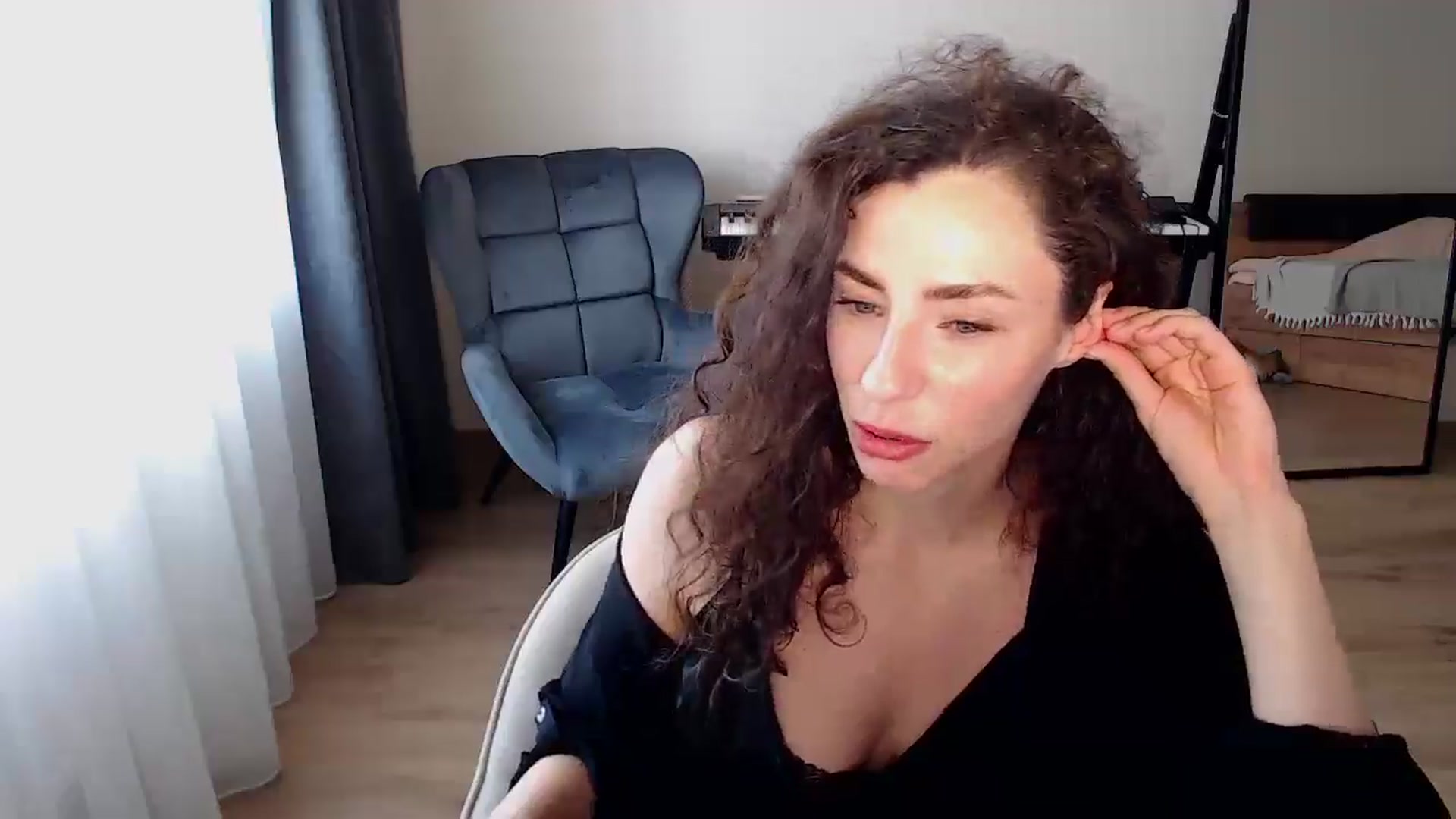 Gallery image thumbnail from Millla_Mi's myfreecams stream on, 06/03/2025, 07:20 image 4 of 20