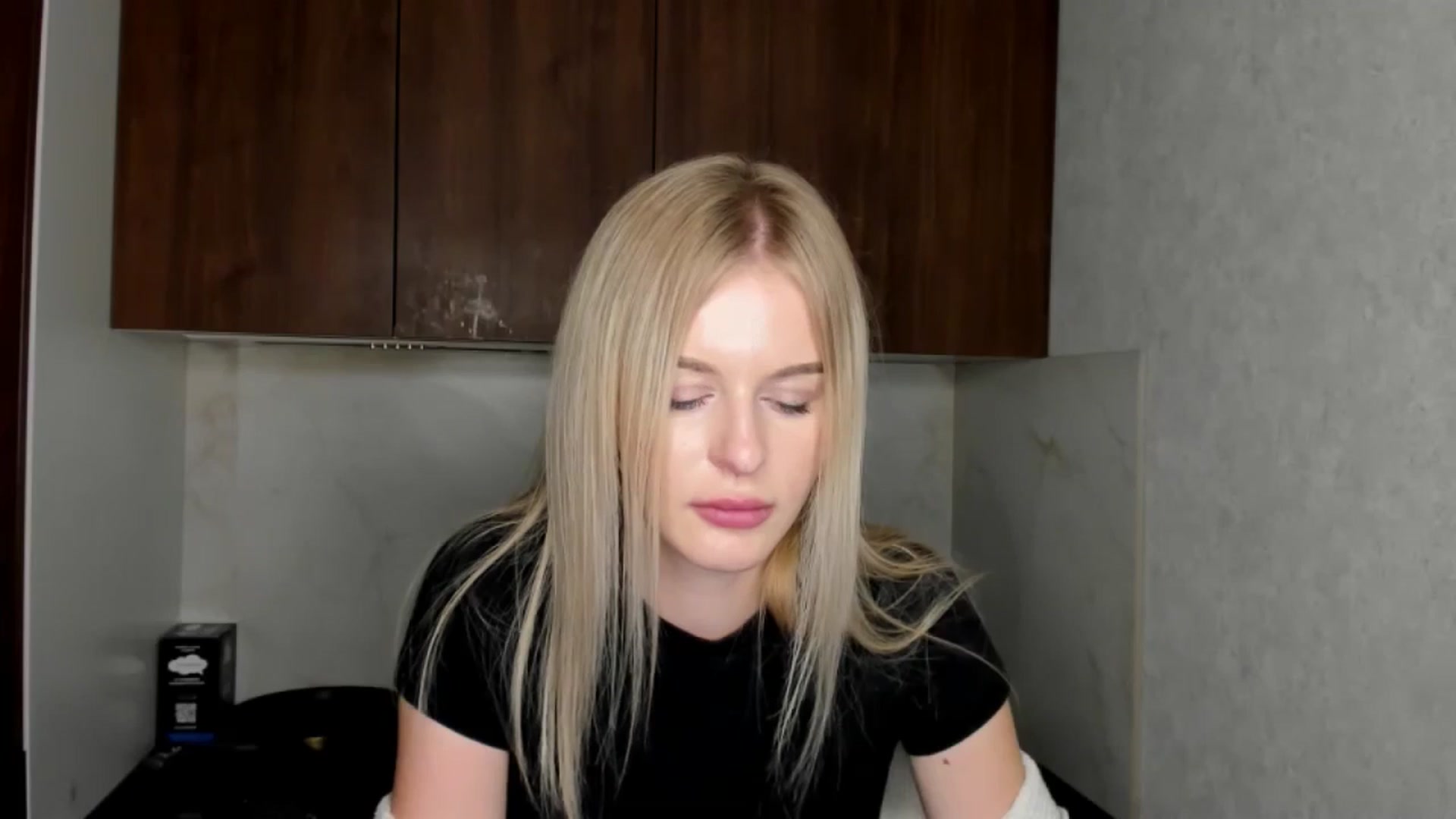 Gallery image thumbnail from MillyKisss's myfreecams stream on, 12/09/2024, 19:32 image 20 of 20