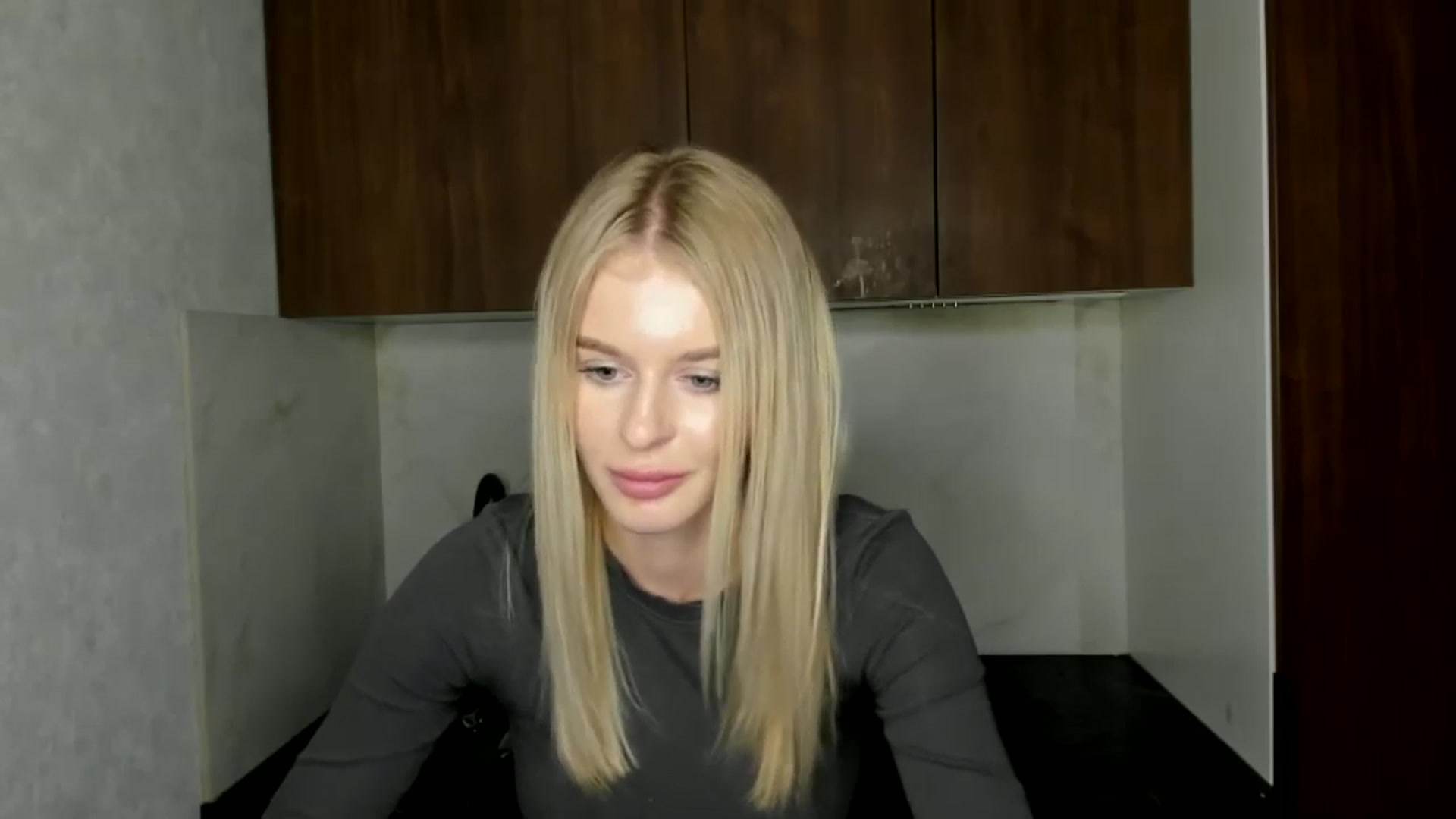 Gallery image thumbnail from MillyKisss's myfreecams stream on, 12/14/2024, 22:45 image 15 of 20