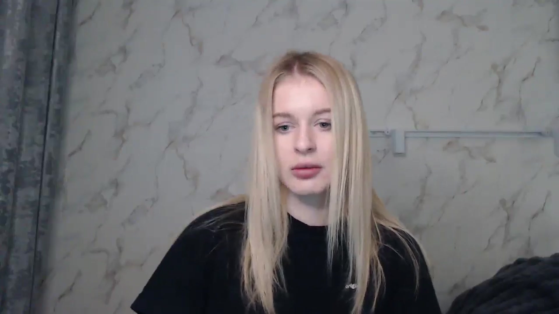 Gallery image thumbnail from MillyKisss's myfreecams stream on, 12/30/2024, 13:39 image 4 of 20