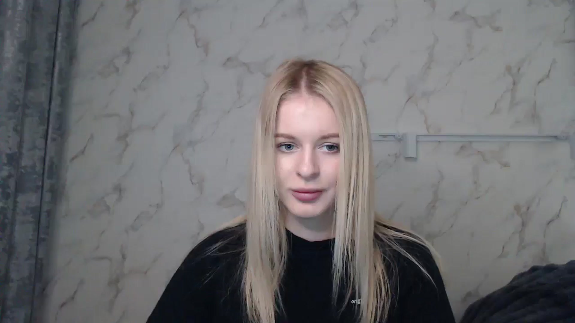Gallery image thumbnail from MillyKisss's myfreecams stream on, 12/30/2024, 13:39 image 9 of 20