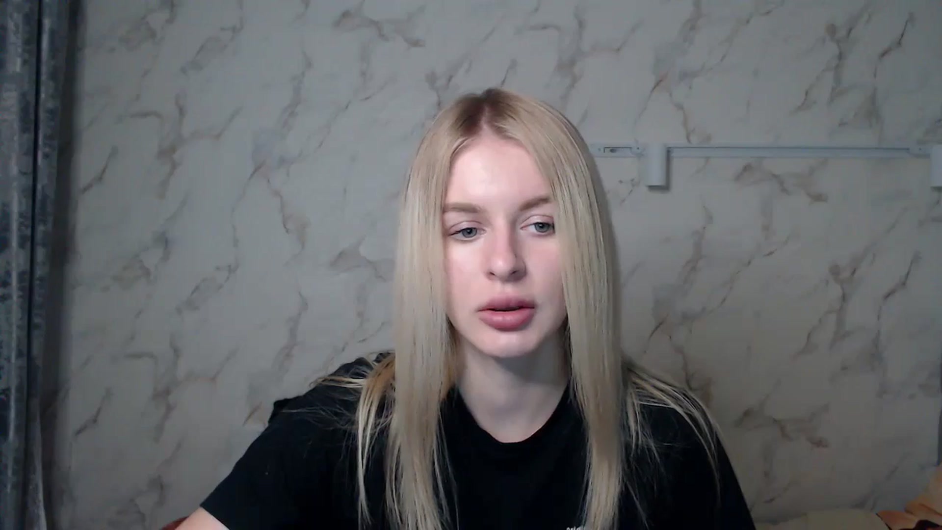 Gallery image thumbnail from MillyKisss's myfreecams stream on, 12/31/2024, 18:26 image 6 of 20