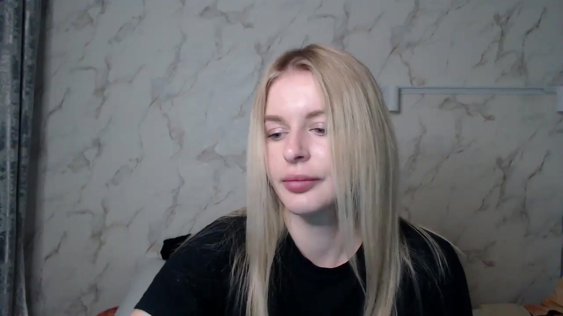 Gallery image thumbnail from MillyKisss's myfreecams stream on, 12/31/2024, 18:26 image 17 of 20