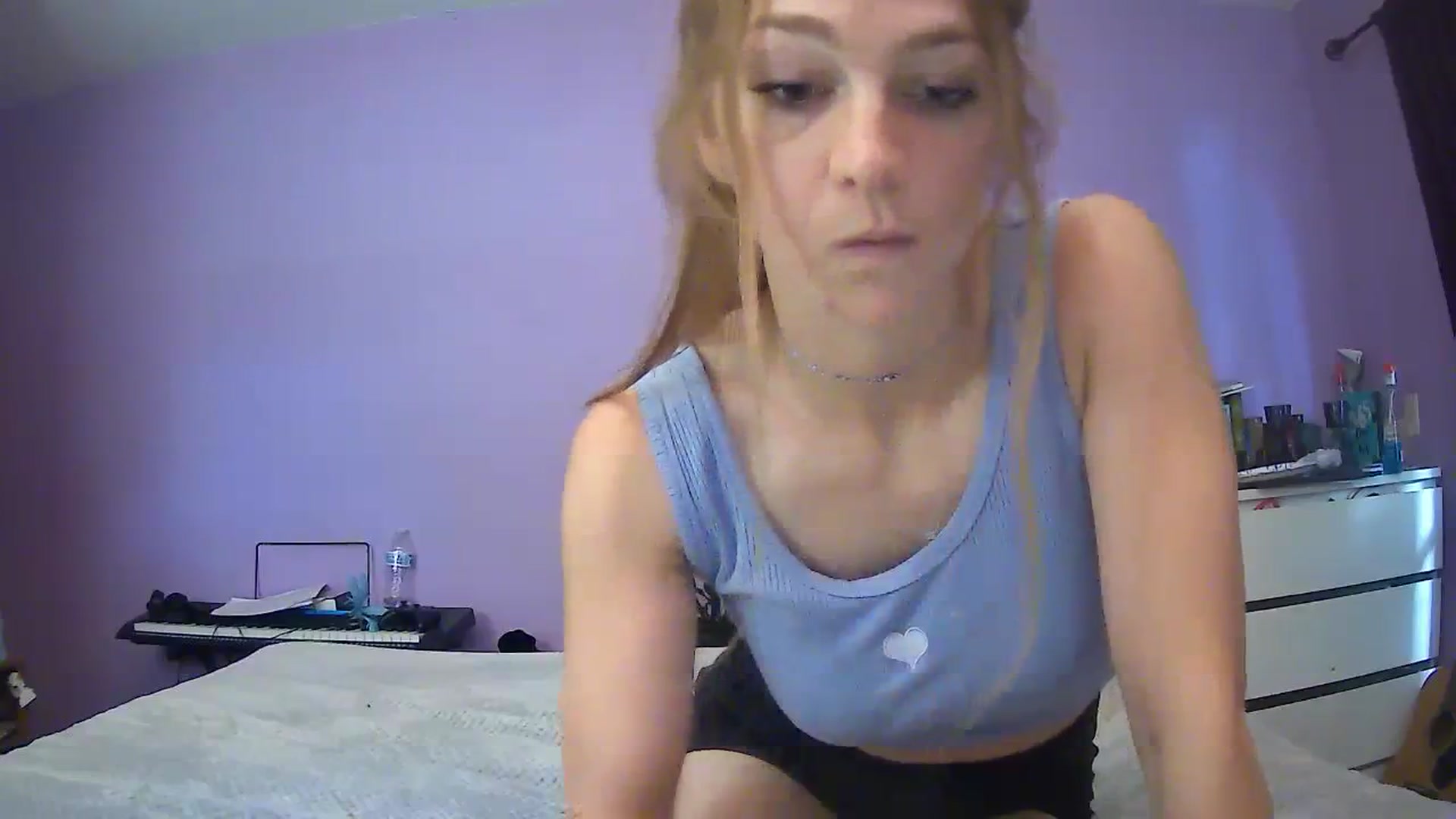 Gallery image thumbnail from MillyLuvv's myfreecams stream on, 10/10/2023, 16:39 image 6 of 20