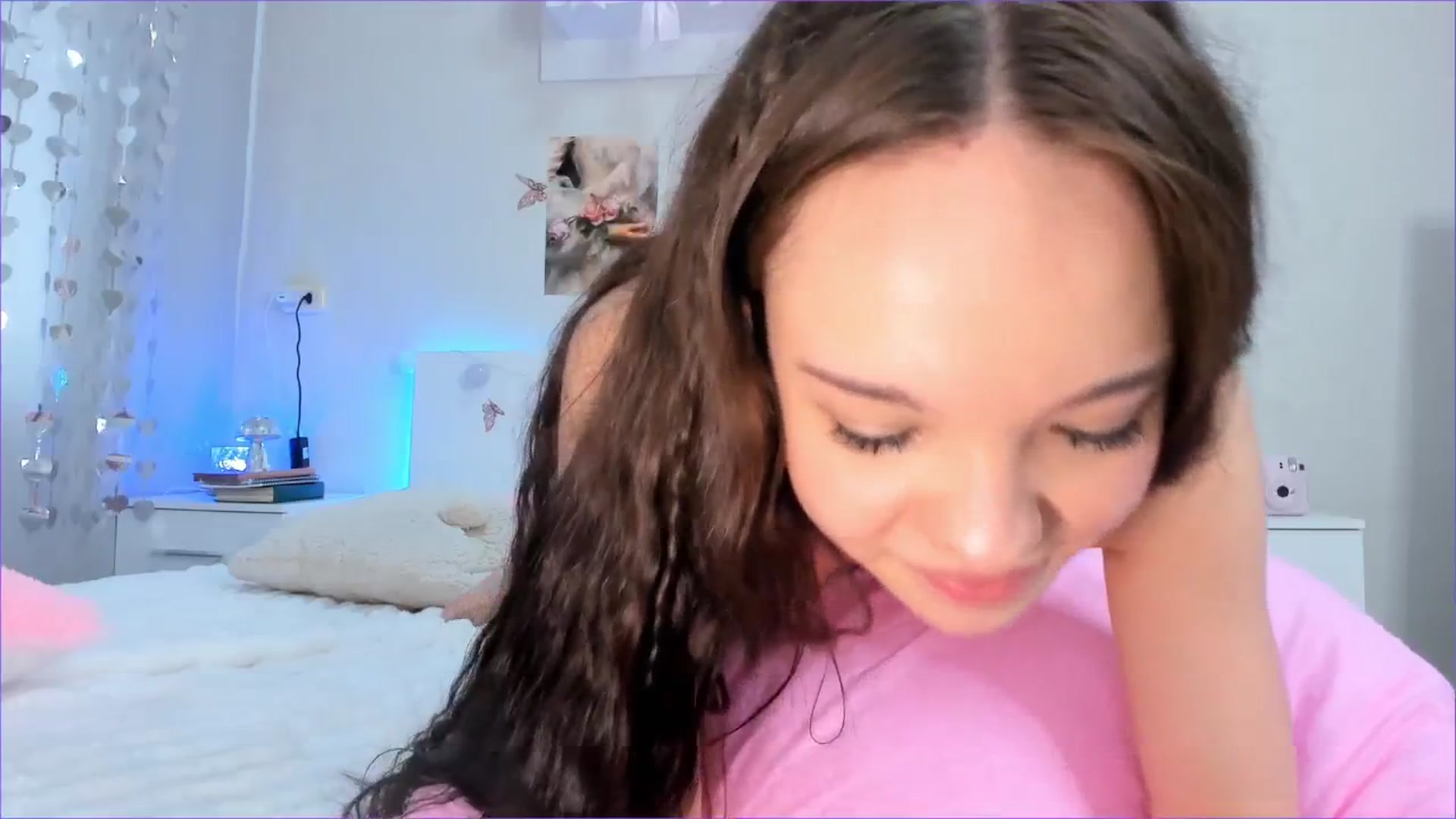 Gallery image thumbnail from Milly_Jay's myfreecams stream on, 04/22/2026, 09:49 image 16 of 20