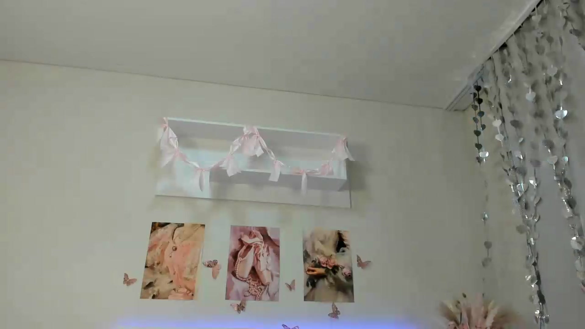 Gallery image thumbnail from Milly_Jay's myfreecams stream on, 07/16/2026, 10:31 image 10 of 20
