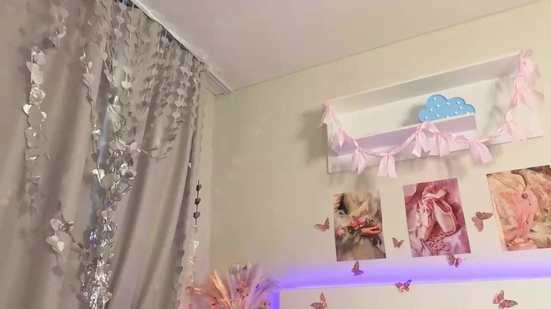 Gallery image thumbnail from Milly_Jay's myfreecams stream on, 08/11/2026, 10:47 image 9 of 20