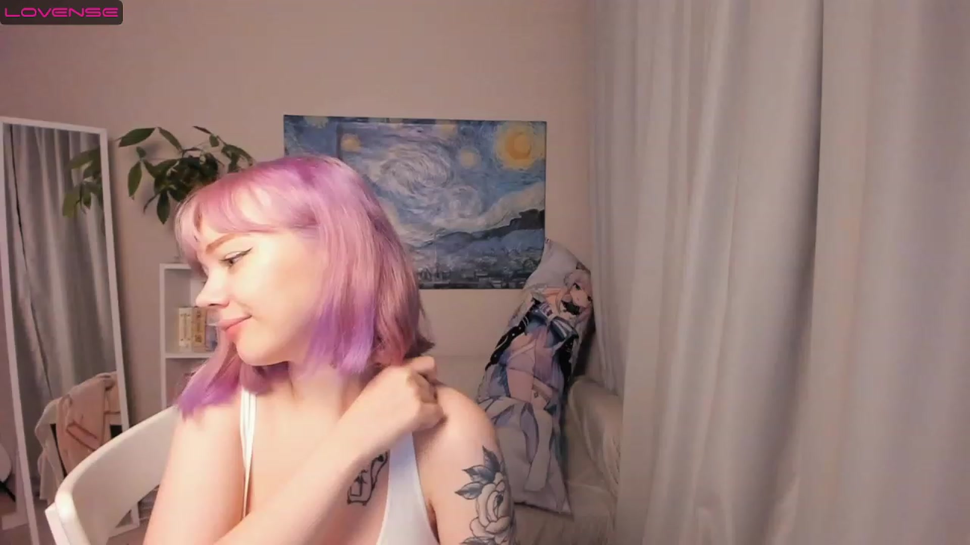 Gallery image thumbnail from Milly_Saint's myfreecams stream on, 11/16/2022, 08:17 image 5 of 20