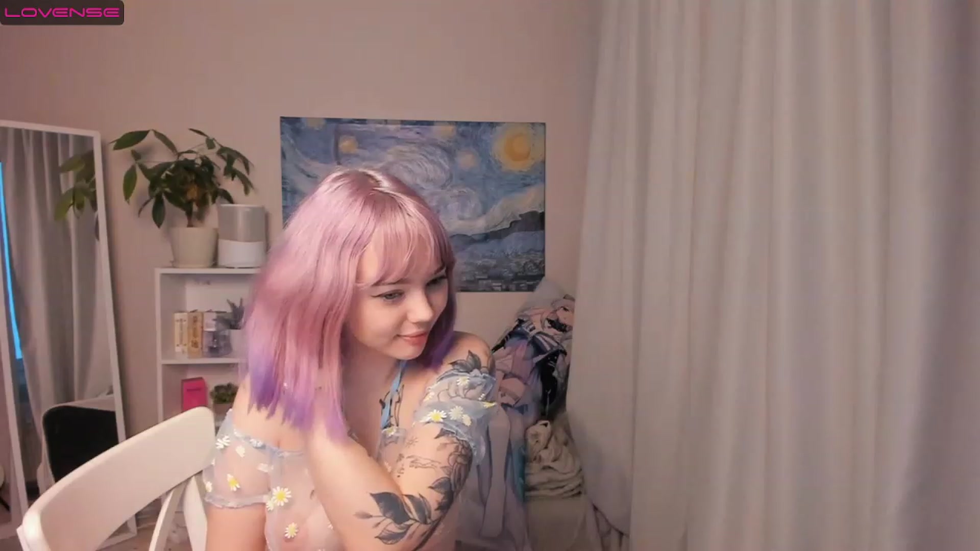 Gallery image thumbnail from Milly_Saint's myfreecams stream on, 11/17/2022, 06:19 image 18 of 20