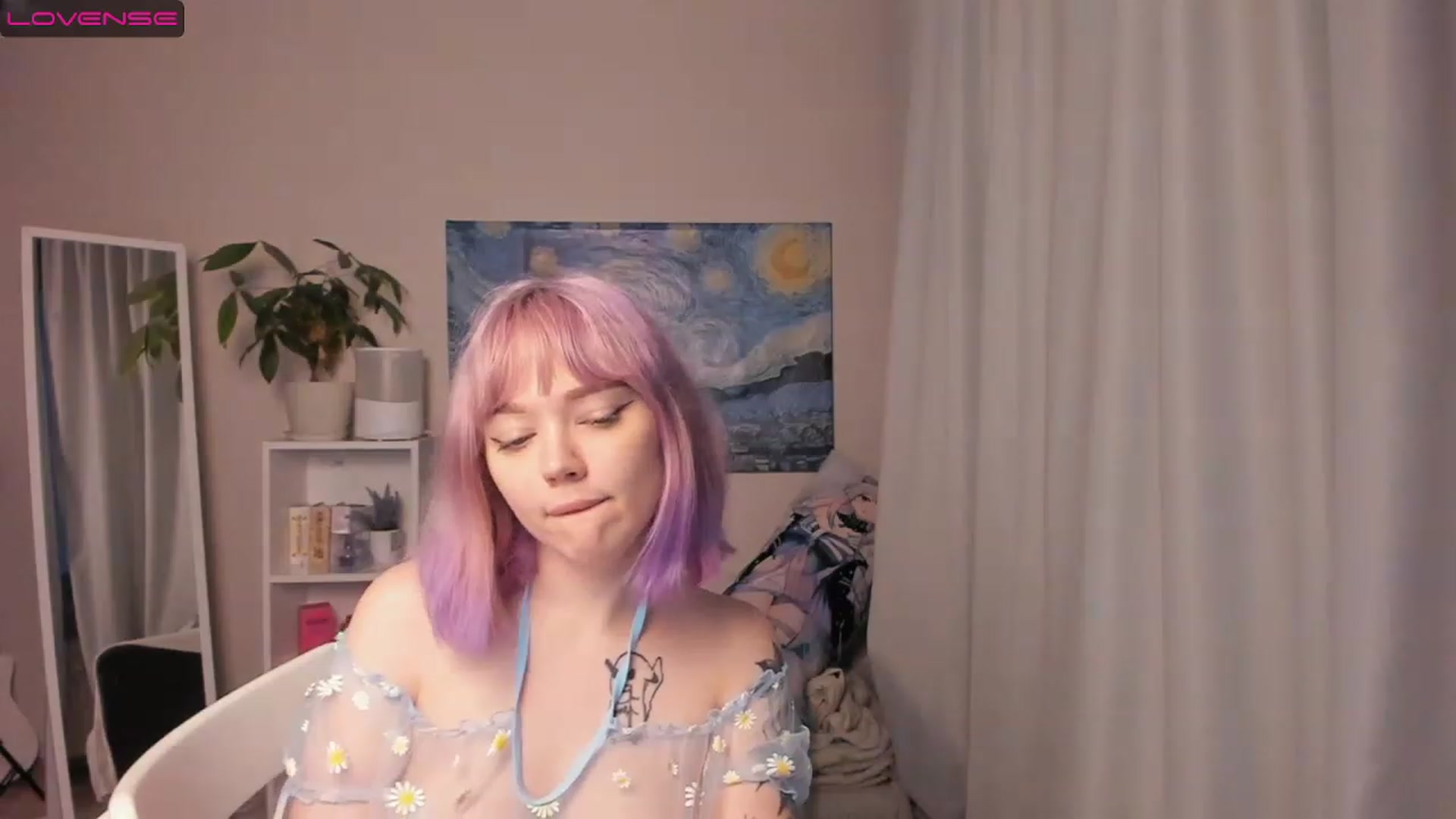 Gallery image thumbnail from Milly_Saint's myfreecams stream on, 11/17/2022, 06:19 image 15 of 20