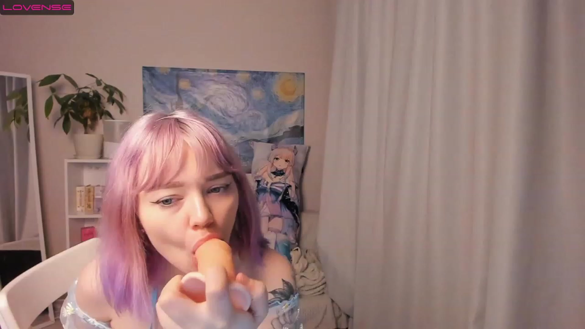 Gallery image thumbnail from Milly_Saint's myfreecams stream on, 11/17/2022, 06:19 image 4 of 20