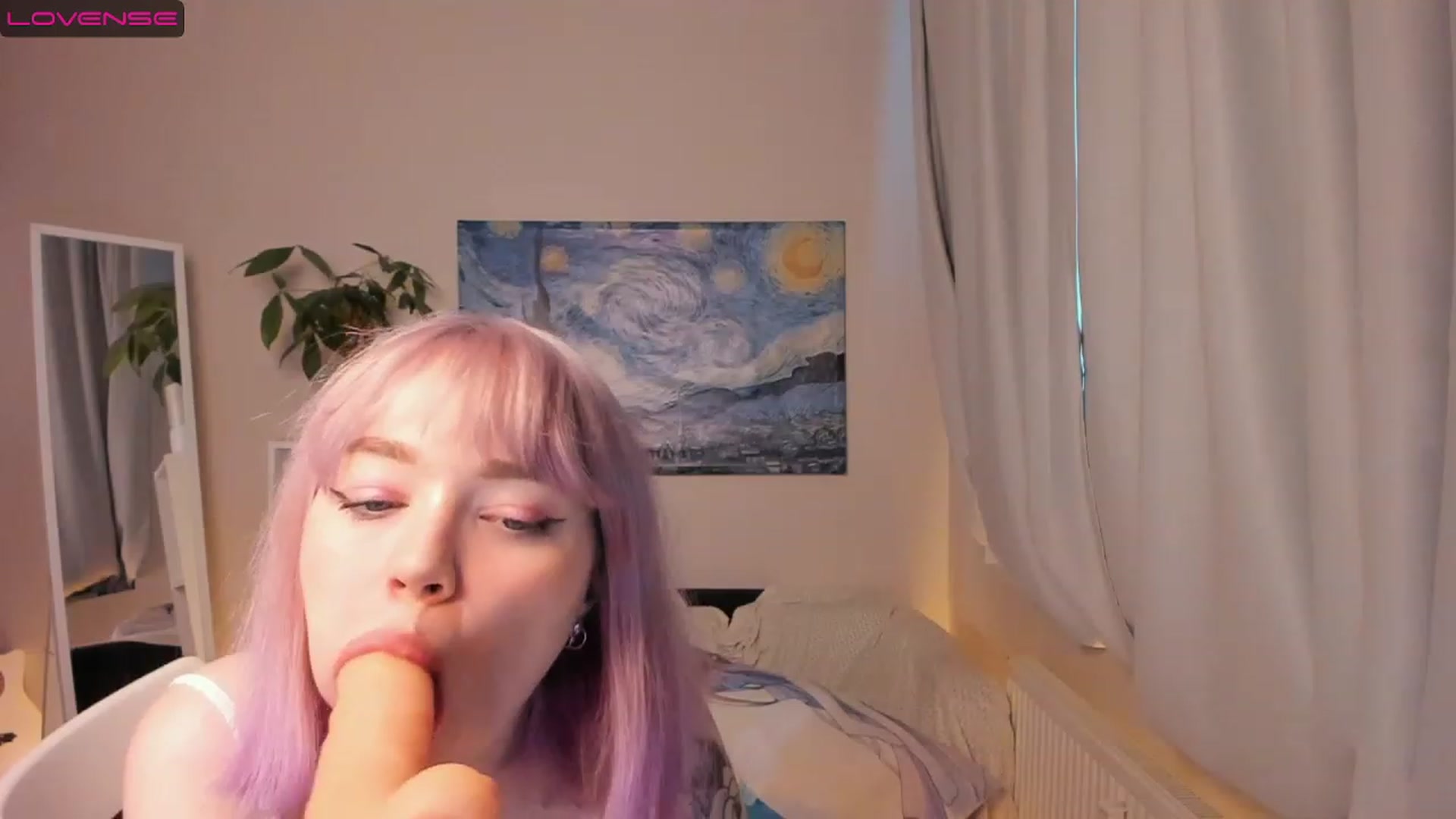 Gallery image thumbnail from Milly_Saint's myfreecams stream on, 11/21/2022, 08:12 image 16 of 20