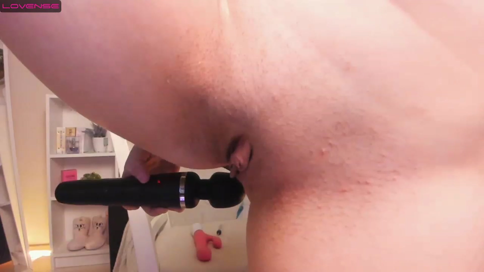 Gallery image thumbnail from Milly_Saint's myfreecams stream on, 11/21/2022, 10:28 image 16 of 20