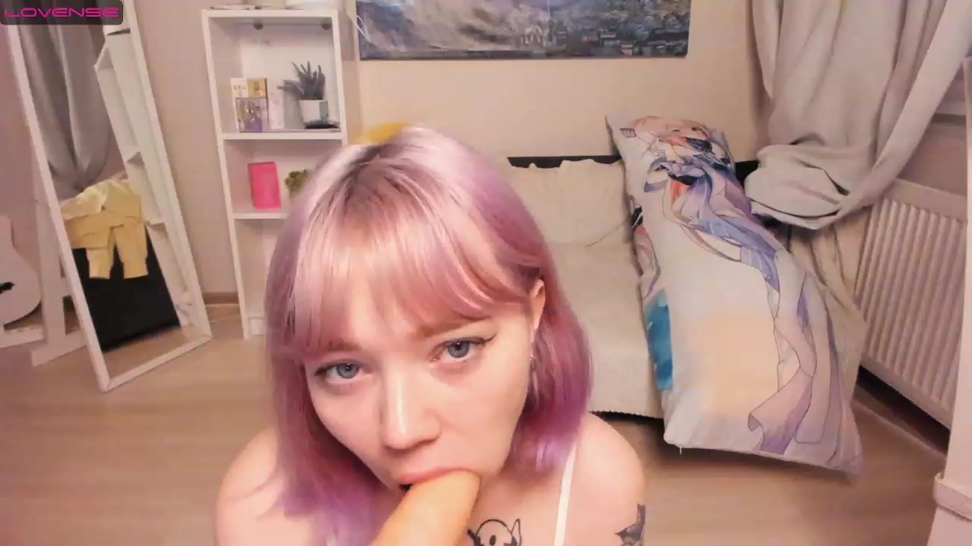 Gallery image thumbnail from Milly_Saint's myfreecams stream on, 11/23/2022, 05:42 image 11 of 20