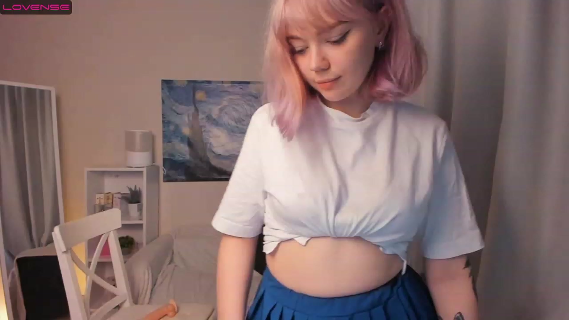 Gallery image thumbnail from Milly_Saint's myfreecams stream on, 12/01/2022, 10:16 image 5 of 20