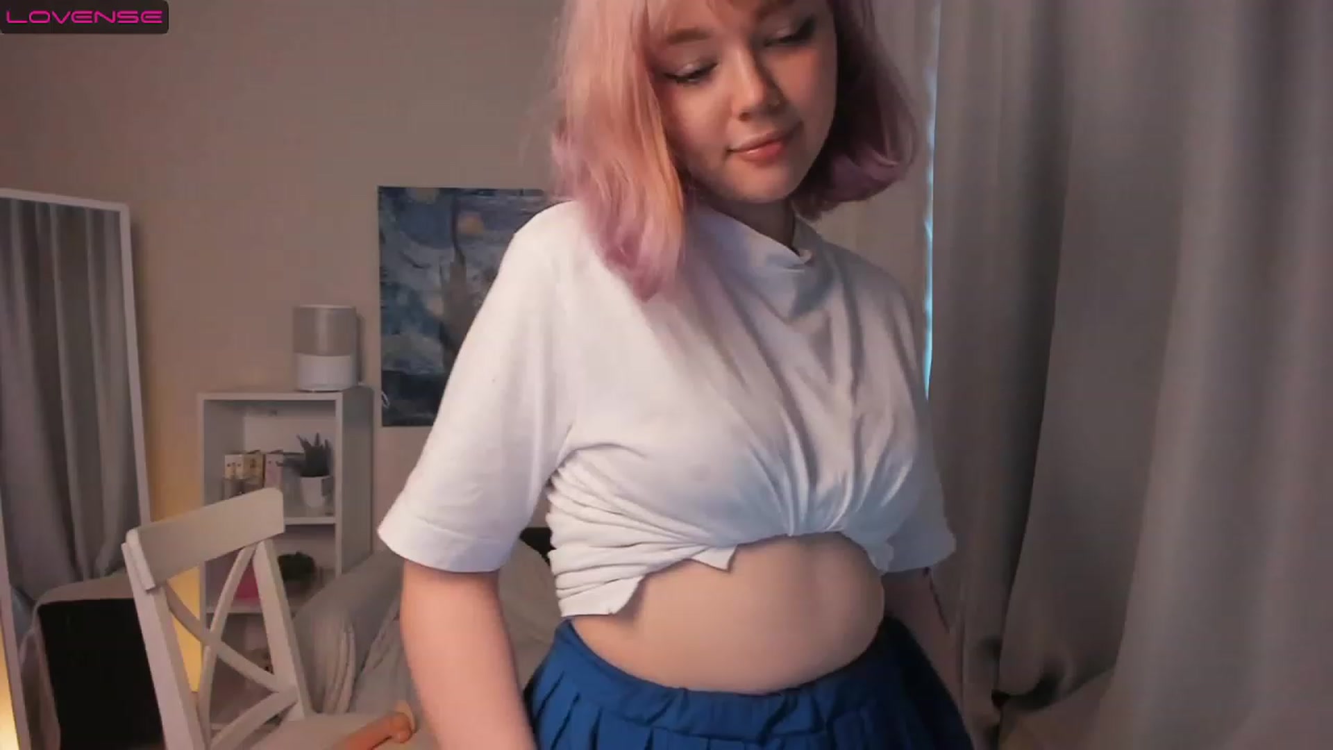 Gallery image thumbnail from Milly_Saint's myfreecams stream on, 12/01/2022, 10:16 image 9 of 20