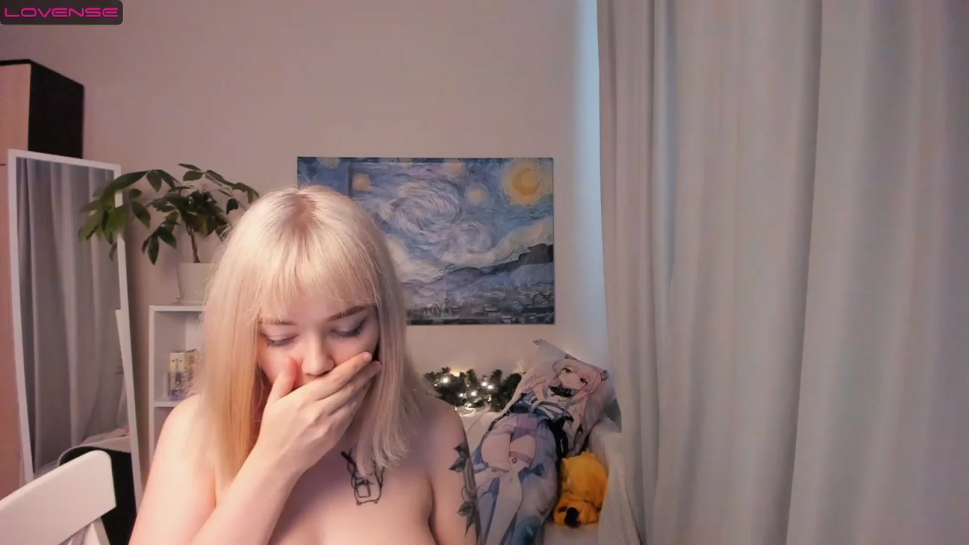 Gallery image thumbnail from Milly_Saint's myfreecams stream on, 12/20/2022, 09:13 image 13 of 20