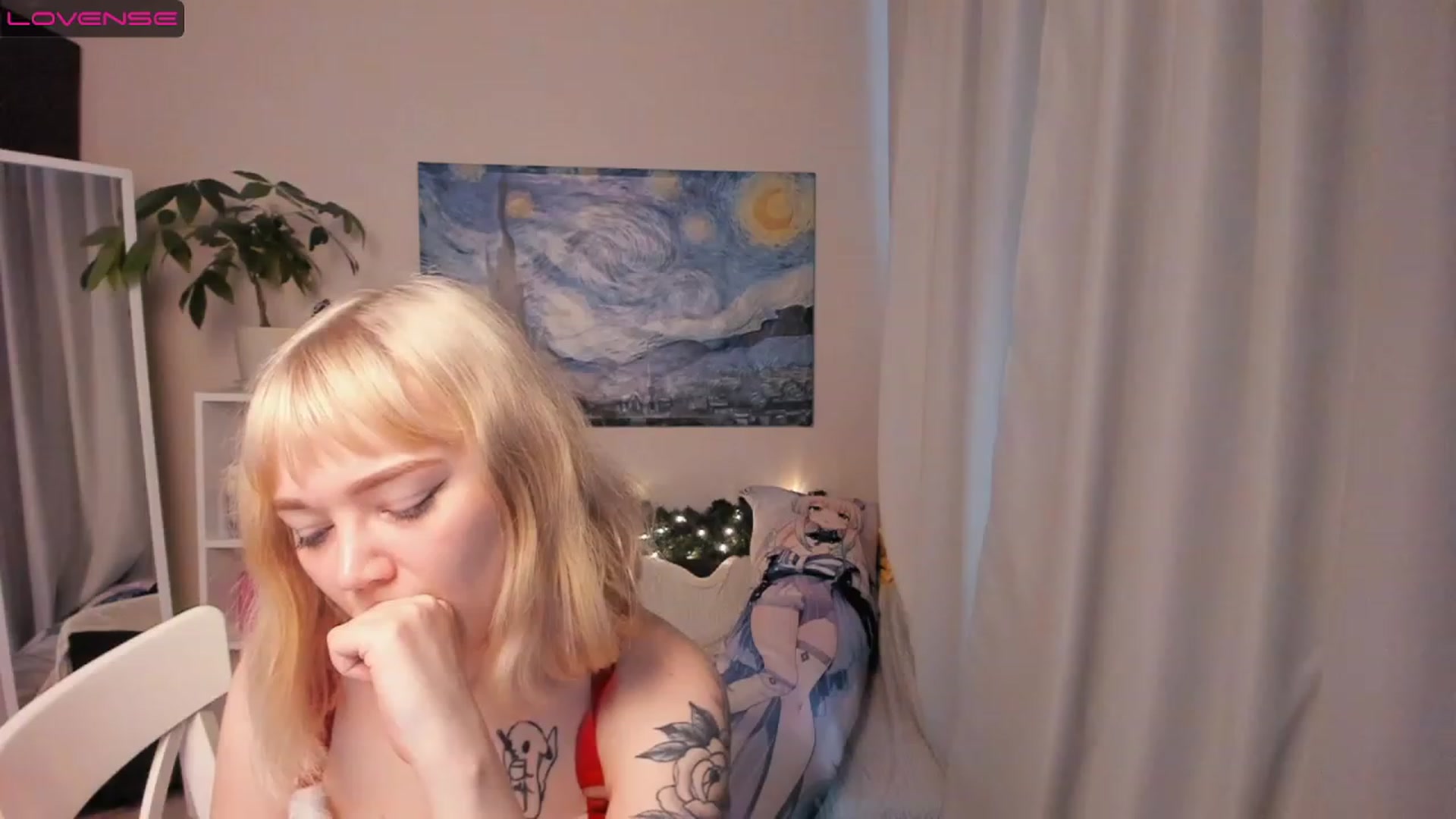 Gallery image thumbnail from Milly_Saint's myfreecams stream on, 12/26/2022, 10:45 image 3 of 20