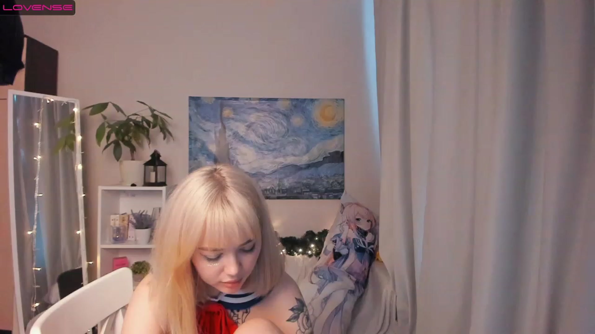 Gallery image thumbnail from Milly_Saint's myfreecams stream on, 12/29/2022, 10:27 image 17 of 20