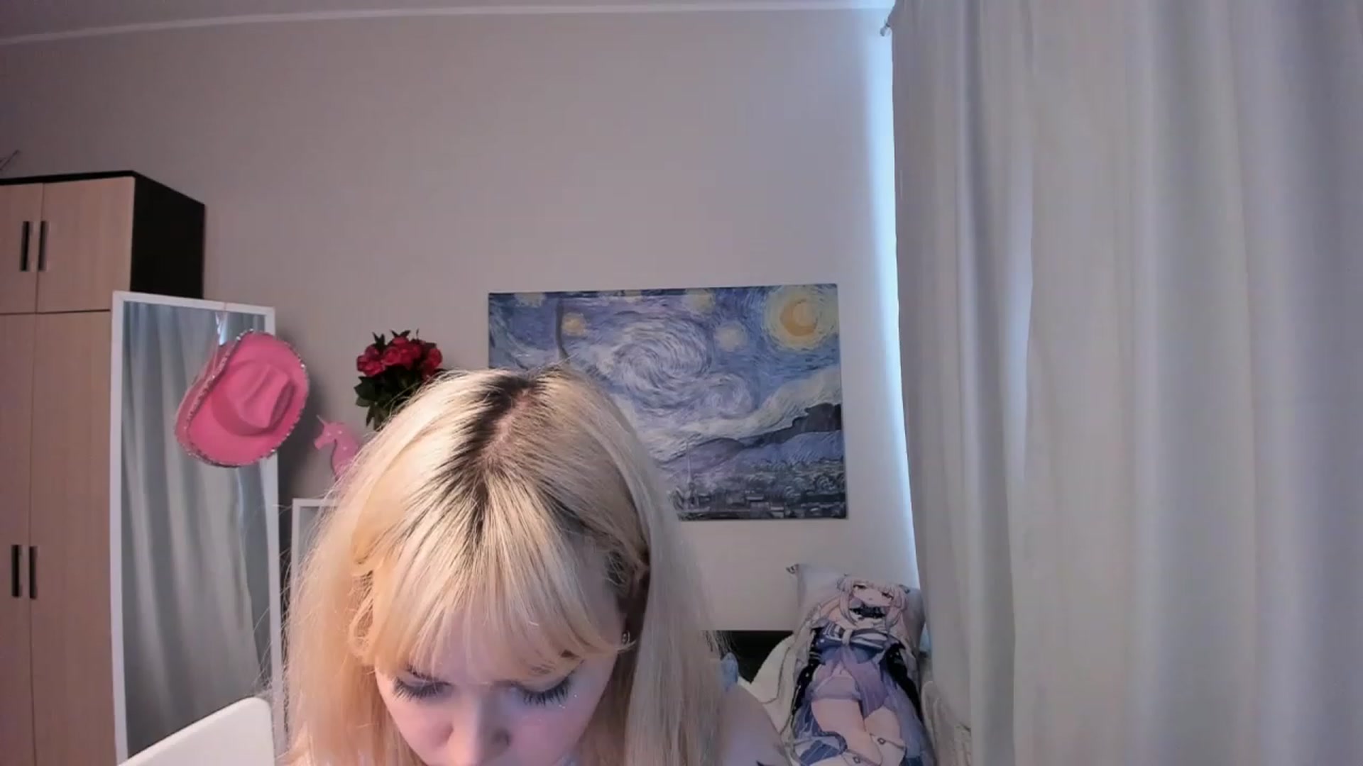 Gallery image thumbnail from Milly_Saint's myfreecams stream on, 02/05/2023, 08:31 image 19 of 20