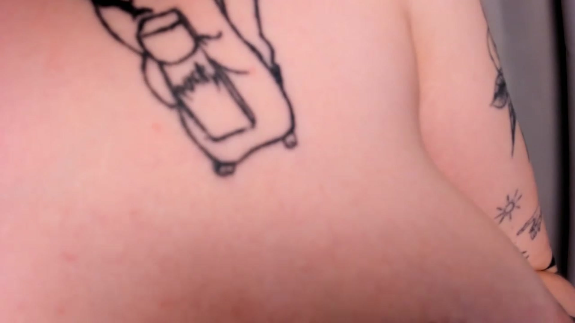 Gallery image thumbnail from Milly_Saint's myfreecams stream on, 02/16/2023, 08:38 image 8 of 20